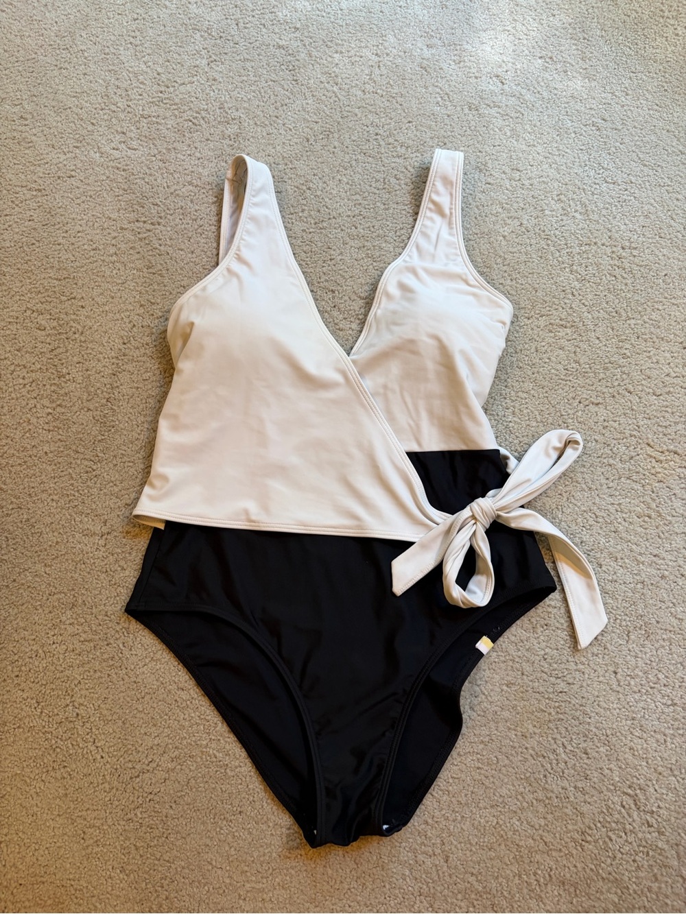 Summersalt The Perfect Wrap One Piece Size 8